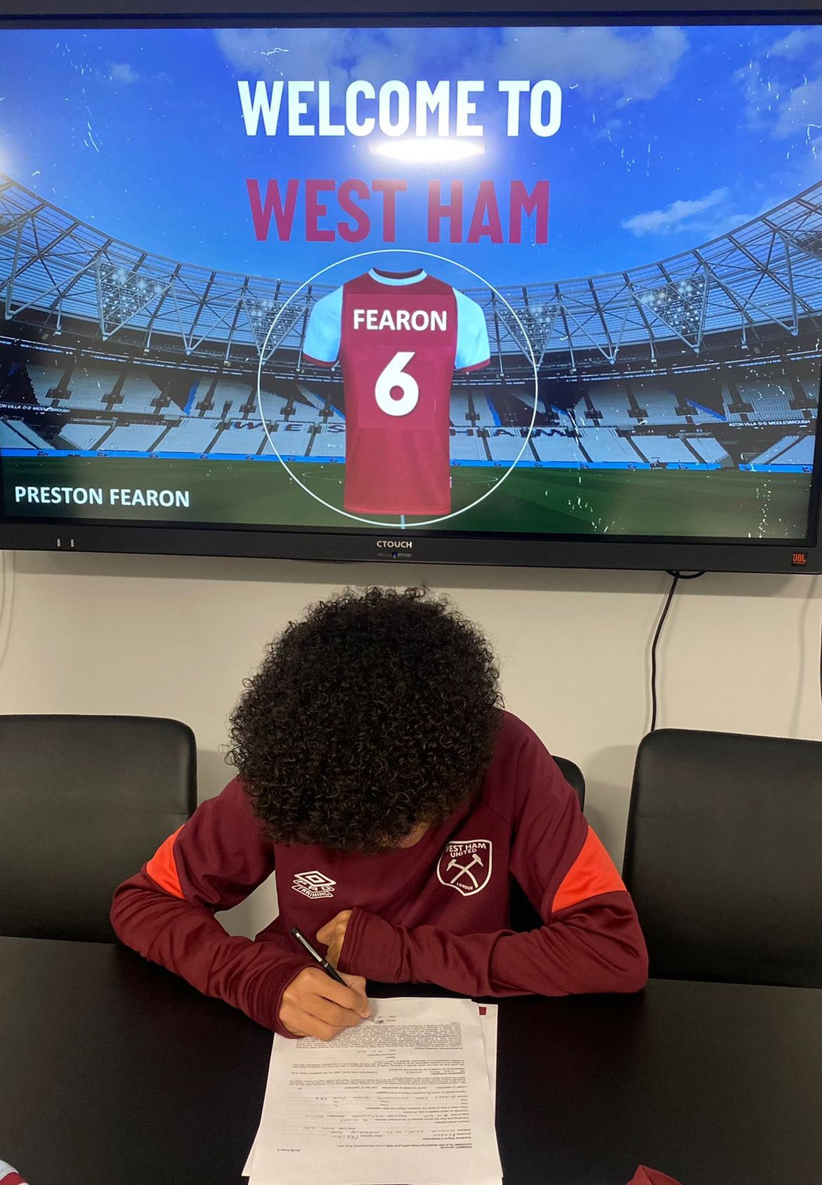 Preston Fearon signing for West Ham