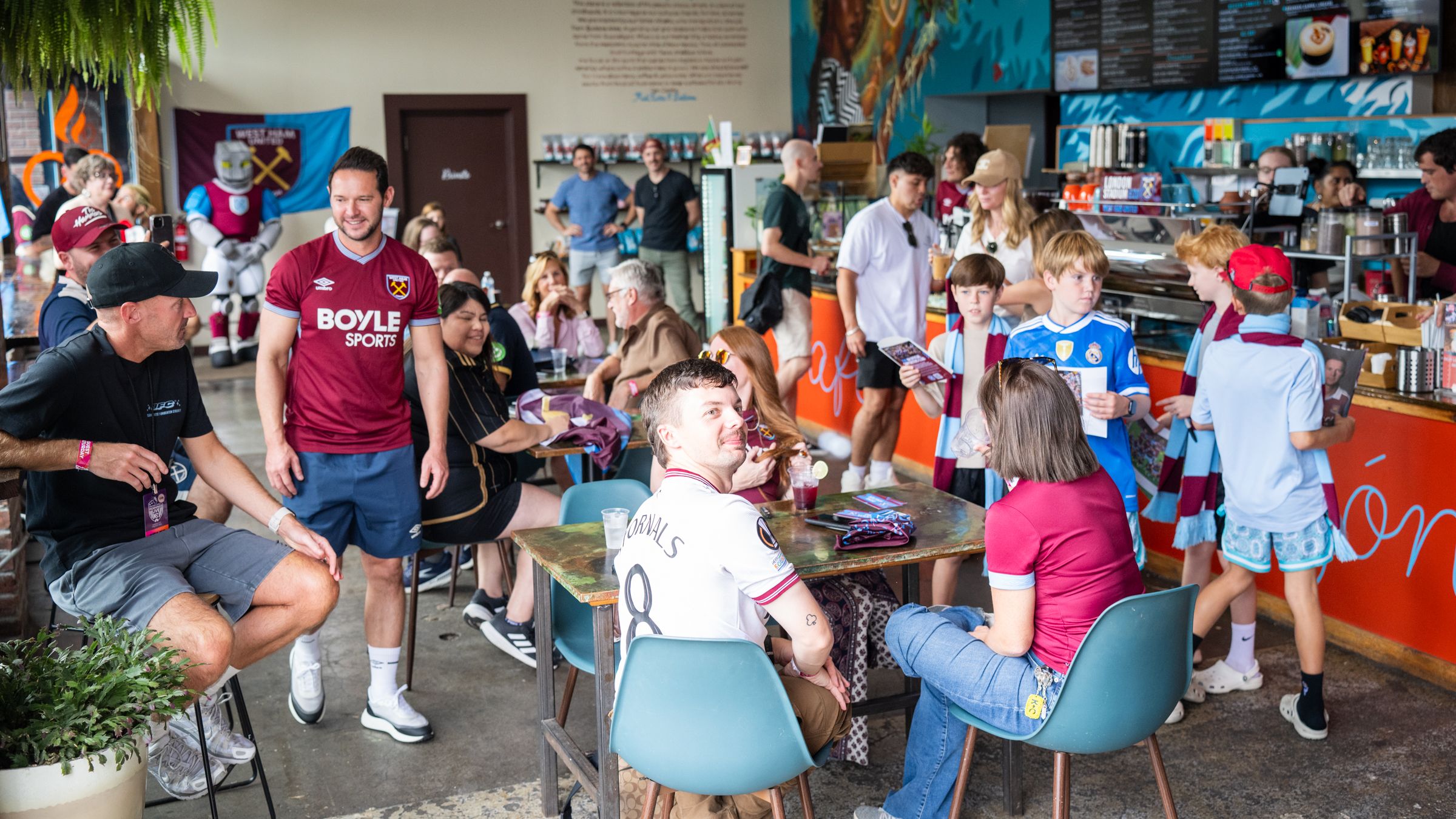 Hammers takeover Café Corazón in Kansas City