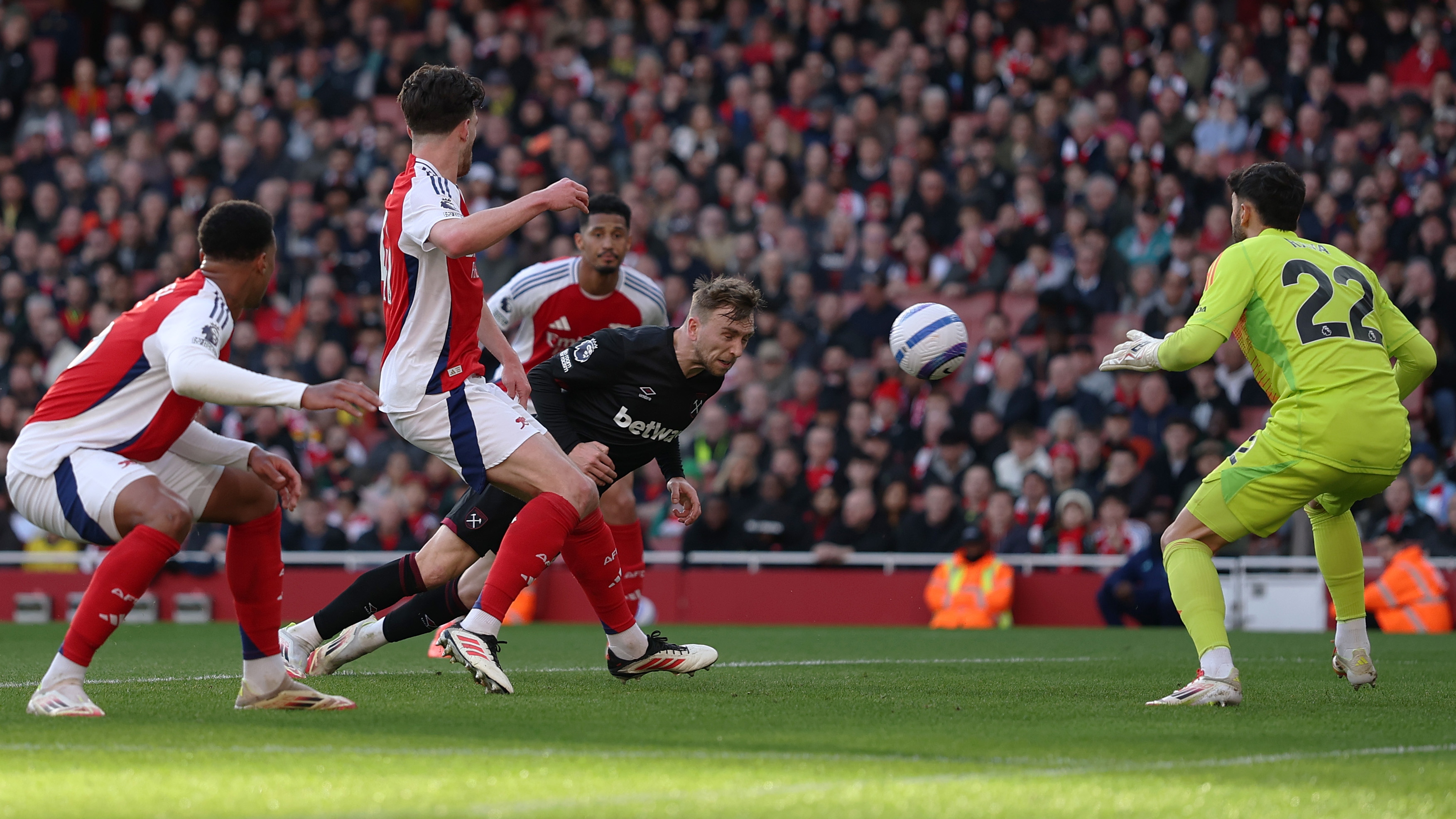 Jarrod Bowen v Arsenal