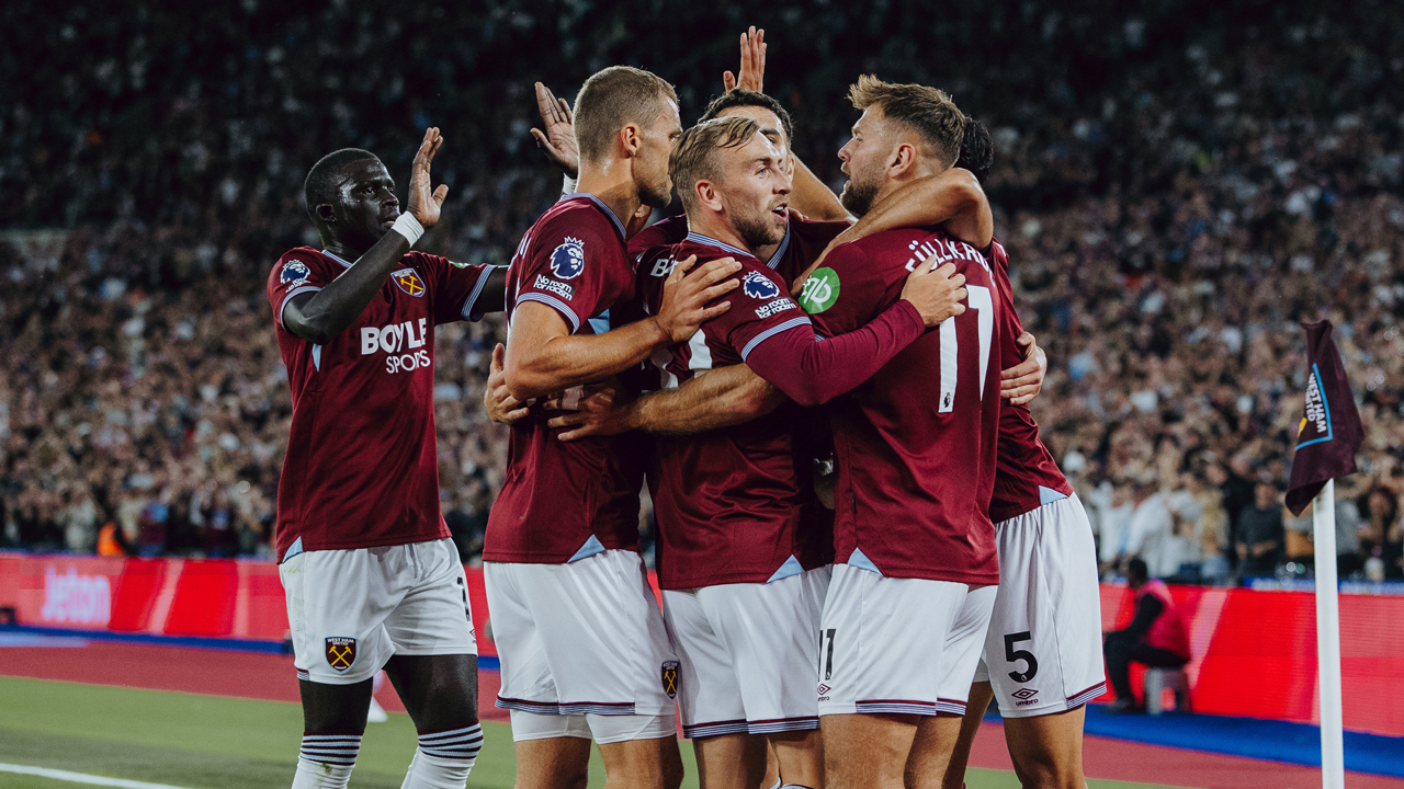 Celebration v Chelsea